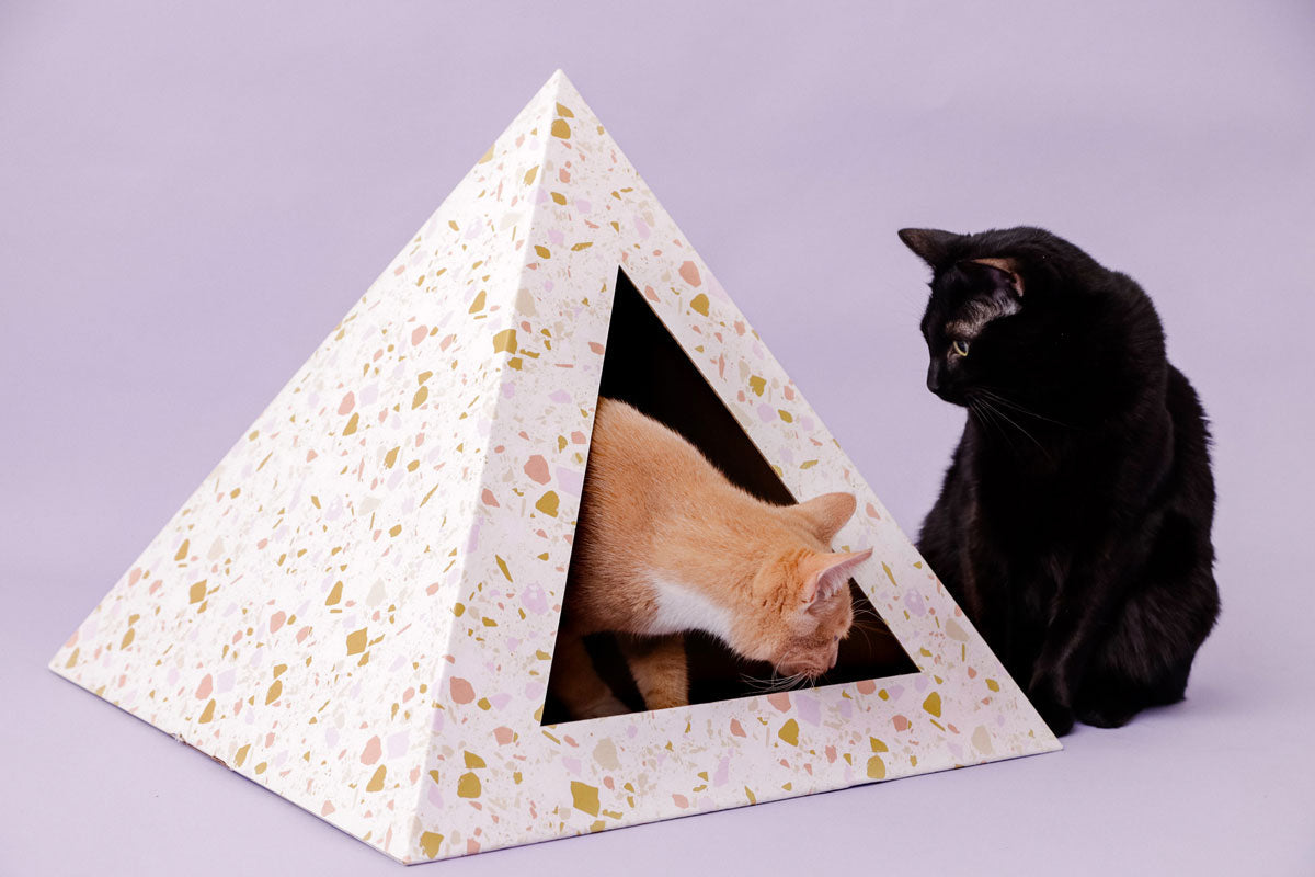 Kitty Kardboard 'Terrazzo' Cardboard Cat Pyramid