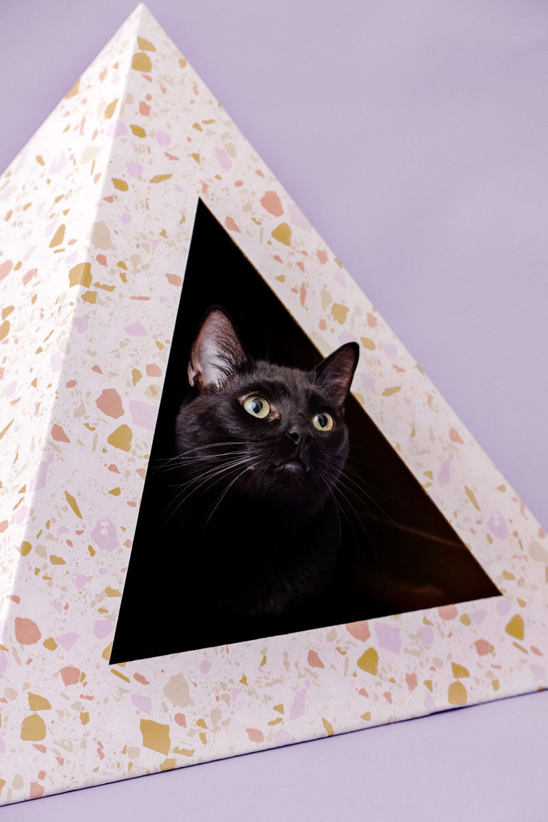 Kitty Kardboard 'Terrazzo' Cardboard Cat Pyramid